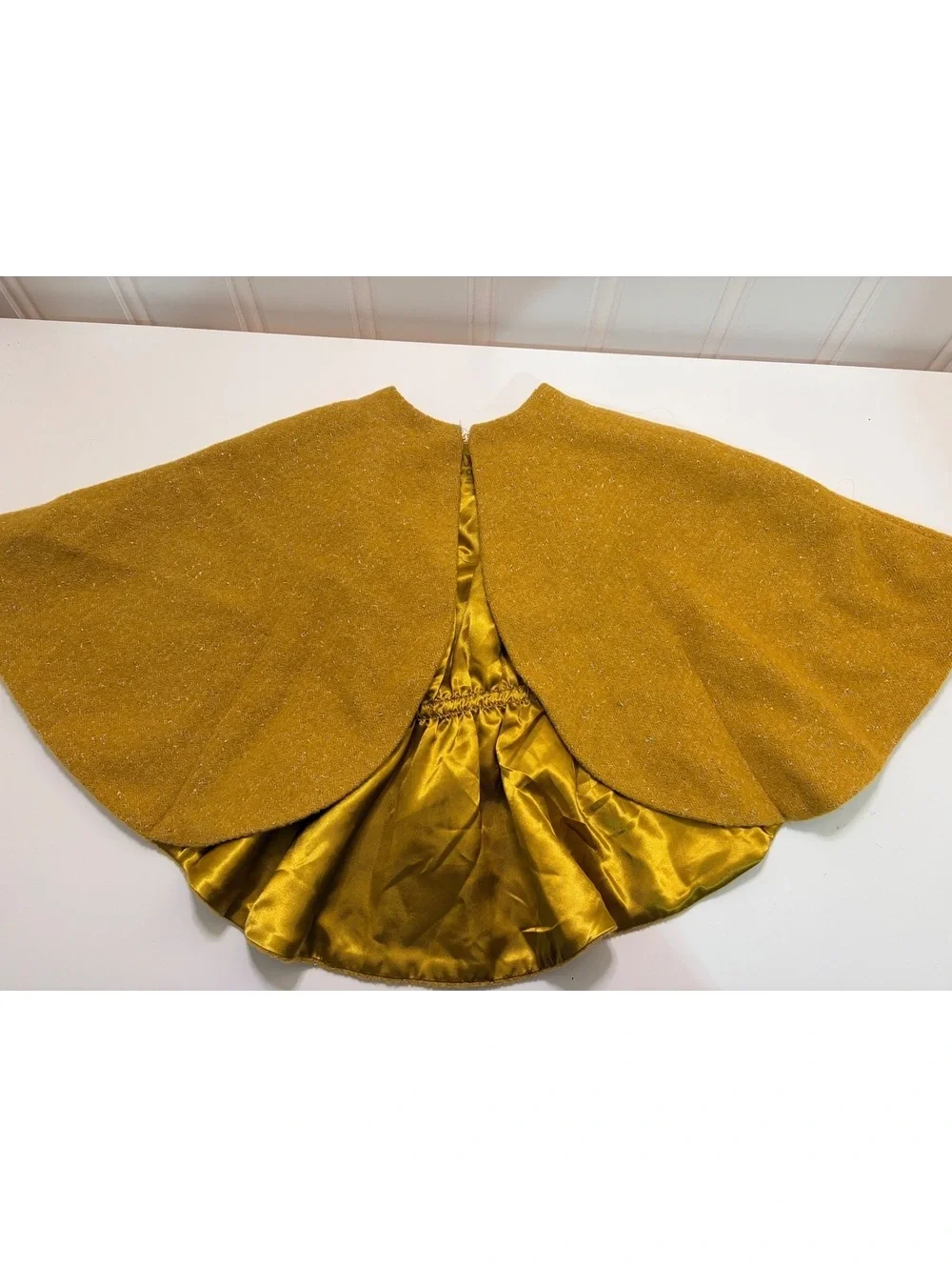Mustard Gold Metallic Tweed Capelet Jacket Sz 3T